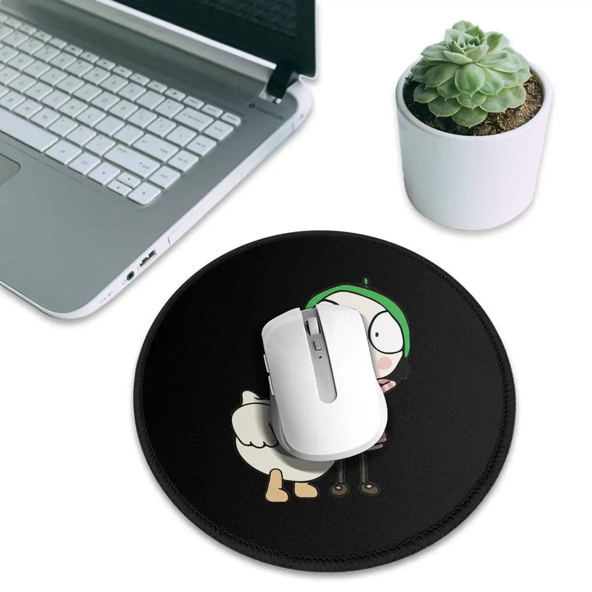 Sarah e o pato divertindo-se,  - Gaming Accessories To Have avaliação e preço
